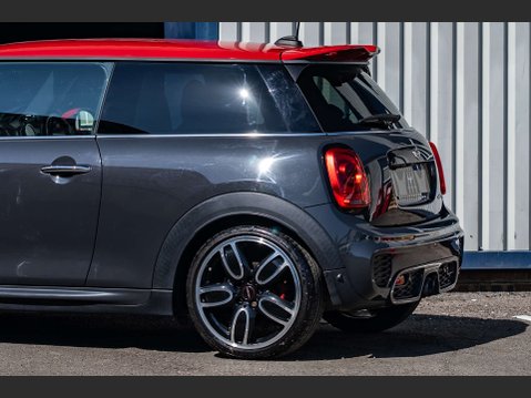 Mini Hatch 2.0 John Cooper Works Auto 3dr 25