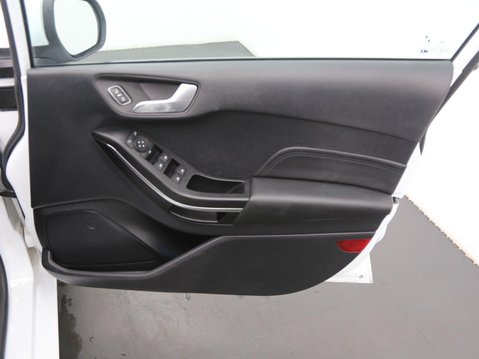 Ford Fiesta 1.0T EcoBoost Titanium X Euro 6 (s/s) 5dr 19