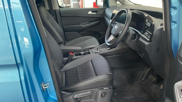 Ford Transit Connect AUTO SWB L1H1 Low Roof Limited Air Con Alloys Sensors Cam EURO 6 9