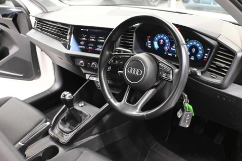 Audi A1 1.0 A1 Sportback 30 TFSI Technik 5dr 13