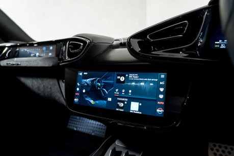 Ferrari 12Cilindri COUPE. HISTORIC PAINTWORK. PASSENGER DISPLAY. LIFT. PANO ROOF. CARBON INT. 29