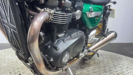 Triumph Speed Twin 2021 11K 1 OFF CUSTOM OUTSTANDING CONDITION MODERN RETRO 22
