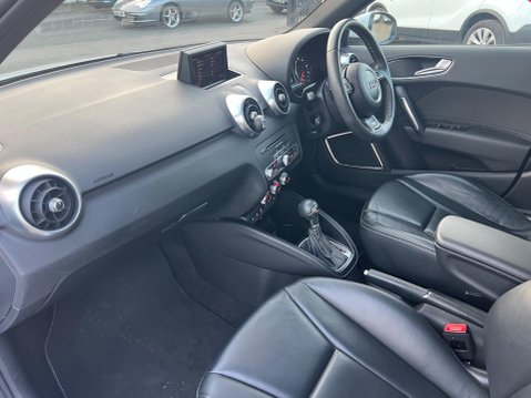 Audi A1 1.4 TFSI CoD Black Edition Sportback S Tronic Euro 5 (s/s) 5dr 22