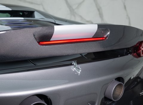 Ferrari SF90 Stradale ASSETTO FIORANO 42