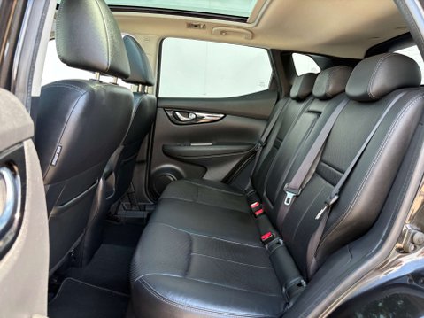 Nissan Qashqai 1.6 Qashqai Tekna dCi CVT 5dr 62