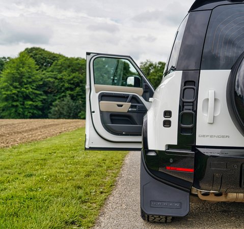 Land Rover Defender 3.0 D250 S - Full WideTrack Conversion 1
