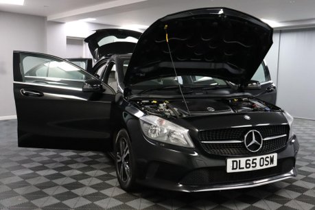 Mercedes-Benz A Class A 180 SE 15