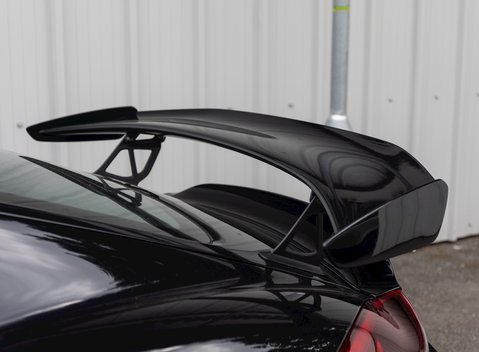 Porsche Cayman GT4 (718) 25