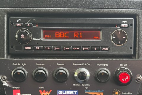 Iveco Daily 70C18D Crew Cab Dropside with Tail Lift - Air Con - Low Miles 27