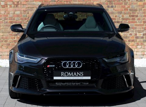 Audi RS6 Avant Performance 4
