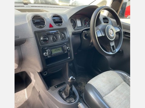 Volkswagen Caddy Maxi 1.6 TDi C20 Maxi FWD 5dr 32