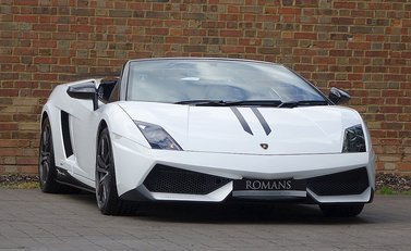 Lamborghini Gallardo LP 570-4 Performante Spyder 1
