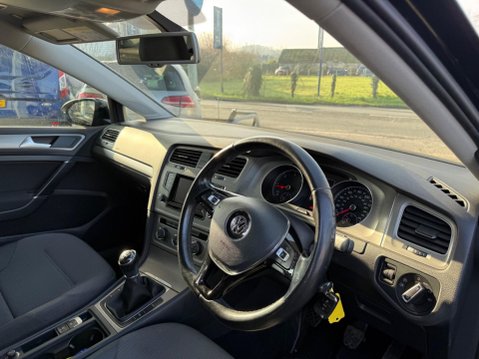 Volkswagen Golf 1.6 TDI BlueMotion Tech Match Euro 5 (s/s) 5dr 8