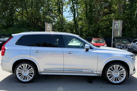 Volvo XC90 B5 INSCRIPTION PRO AWD -B&W -XENIUM PK -PAN ROOF -22S -SURROUND CAMERAS 7