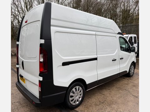 Renault Trafic 2.0 dCi ENERGY 30 Business Panel Van 5dr Diesel Manual LWB High Roof Euro 6 12