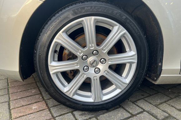 Volvo V40 2.0 T3 INSCRIPTION 15