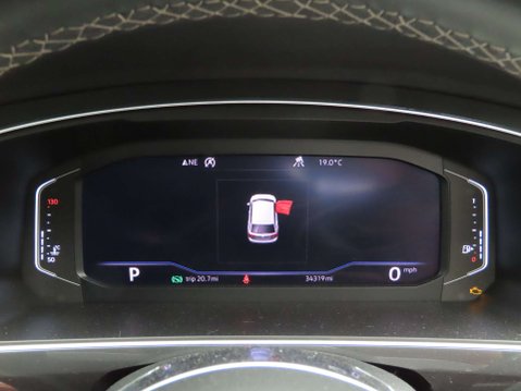 Volkswagen Tiguan 2.0 Tiguan R-Line Tech TDI 4Motion Semi-Auto 4WD 5dr 10