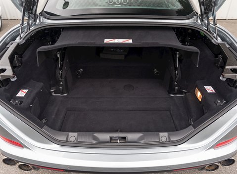 Ferrari California T 32