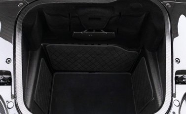 Porsche 918 Spyder 32