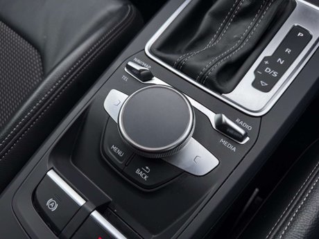 Audi Q2 1.5 Q2 S Line 35 TFSI Semi-Auto 5dr 18