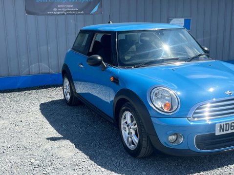 Mini Hatch 1.6 One Euro 5 3dr 58