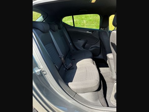 Vauxhall Astra 1.6 Astra SRi Nav CDTi S/S 5dr 10