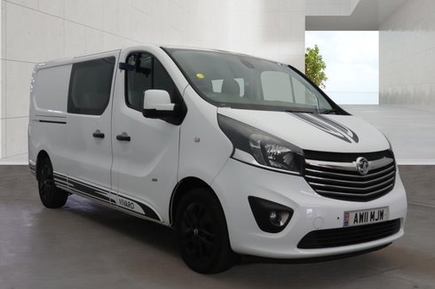Vauxhall Vivaro Crew Cab LWB L2H1 Low Roof Limited 2900 Air Con Alloys Sensors EURO 6 NO VA