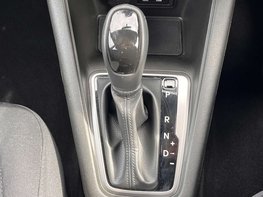 Hyundai ix20 1.6 ix20 SE Nav MPI Auto 5dr 38