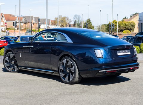 Rolls-Royce Spectre 4