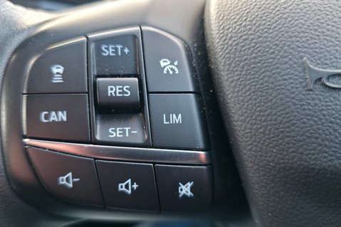 Ford Fiesta ACTIVE X AUTOMATIC..LOOK !! ONLY 7000 MILES..SAT NAV..CRUISE..HTD/SEATS 20