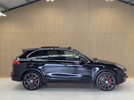Porsche Cayenne 4.8 Cayenne V8 T Tiptronic S 4WD 5dr 14