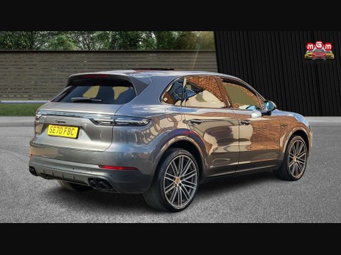 Porsche Cayenne V6 10