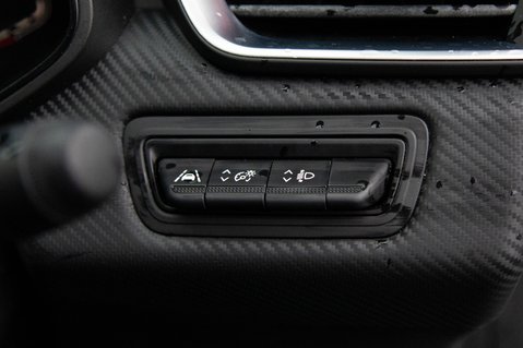 Renault Clio RS LINE TCE 16