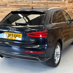 Audi Q3 2.0 TFSI S line SUV 5dr Petrol S Tronic quattro Euro 5 (s/s) (170 ps) 4