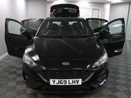Ford Focus ST-LINE X 6
