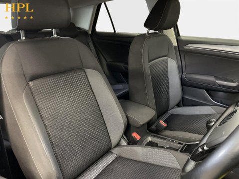 Volkswagen T-Roc 1.5 TSI EVO Active SUV 5dr Petrol Manual Euro 6 (s/s) (150 ps) 11