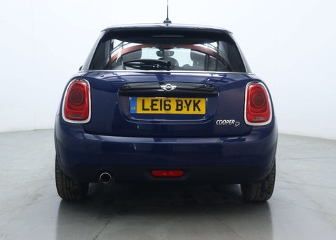 Mini Hatch 1.5 Cooper D Hatchback 5dr Diesel Auto Euro 6 (s/s) (116 ps) 10