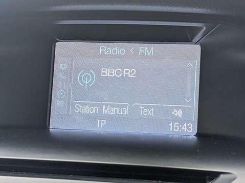 Ford Focus ZETEC NAVIGATOR TDCI 29