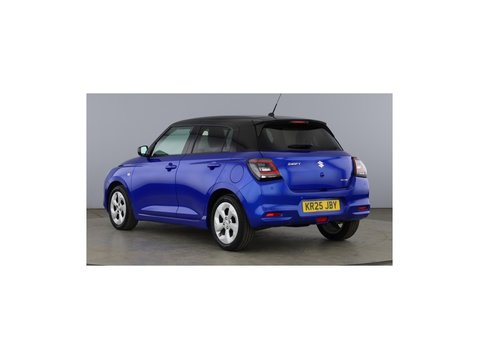 Suzuki Swift 1.2 Mild Hybrid Motion 5dr CVT 2