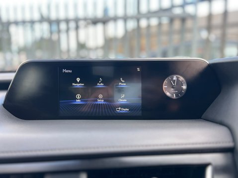 Lexus Ux 250H 49