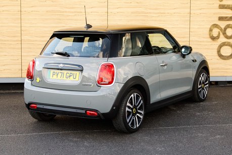 Mini Hatch COOPER S LEVEL 2