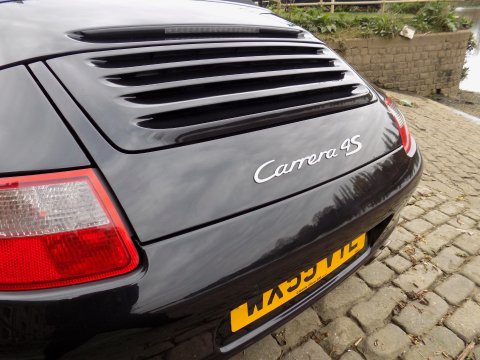 Porsche 911 997 CARRERA 4S CONVERTIBLE 38