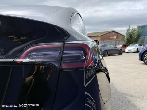 Tesla Model Y (Dual Motor) Long Range SUV 5dr Electric Auto 4WDE (384 bhp) 19