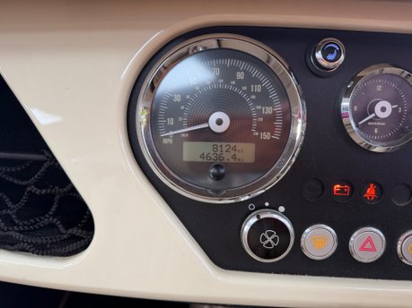 Morgan Plus Four PLUS 4 16