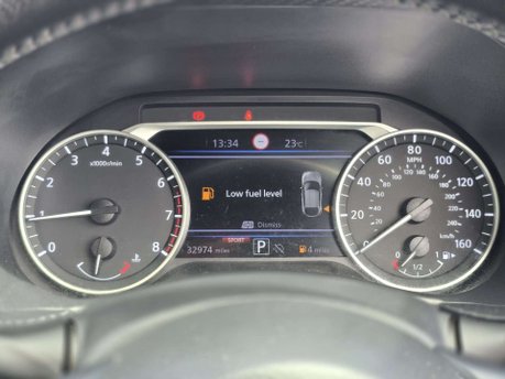 Nissan Juke 1.0 DIG-T N-Connecta SUV 5dr Petrol DCT Auto Euro 6 (s/s) (114 ps) 28