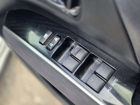 Toyota Estima HyBrid+EleDoor Power TailGate+SuperClean 29