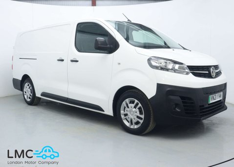 Vauxhall Vivaro 3100 75kWh Dynamic Panel Van 5dr Electric Auto L2 H1 (136 ps) 1
