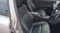 Toyota C-HR 1.8 VVT-h Excel SUV 5dr Petrol Hybrid CVT Euro 6 (s/s) (122 ps) 5