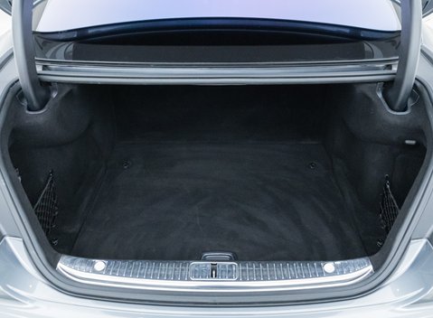 Mercedes-Benz S Class AMG S63 Coupe 36