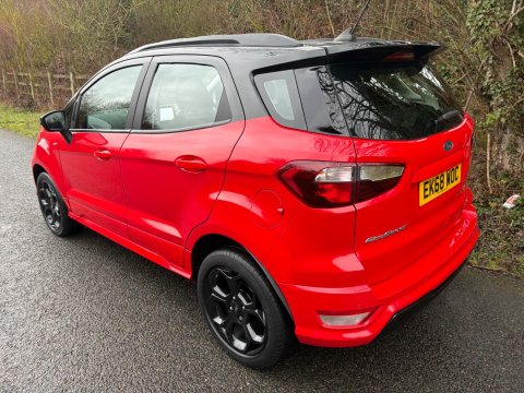 Ford Ecosport ST-LINE 11